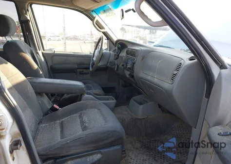 2003 Ford Explorer Sport Trac Xls/Xlt from USA, damaged, VIN 1FMZU67E43UA81139